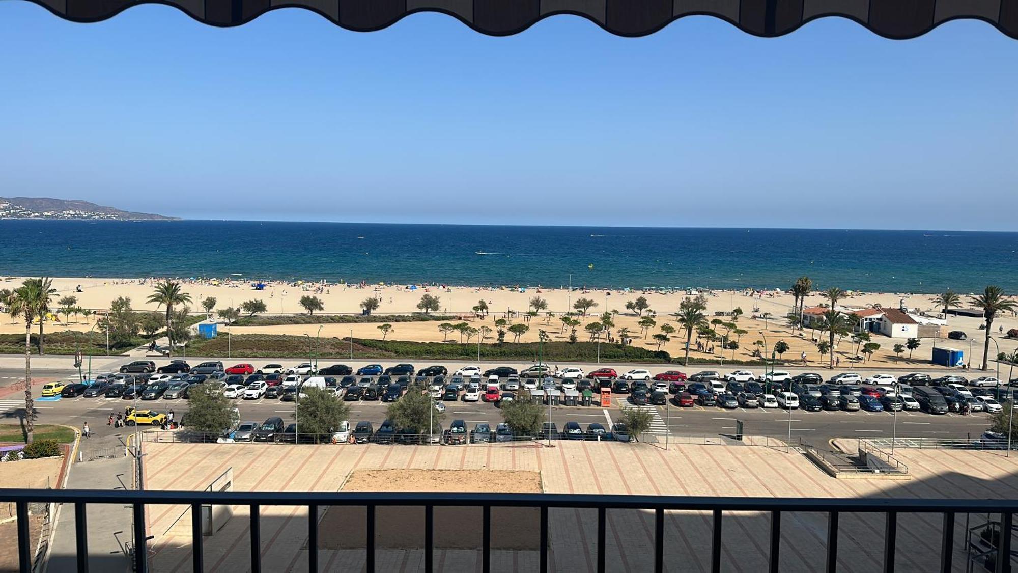 엠푸리아브라바 Vistas Frontales Al Mar 아파트 외부 사진